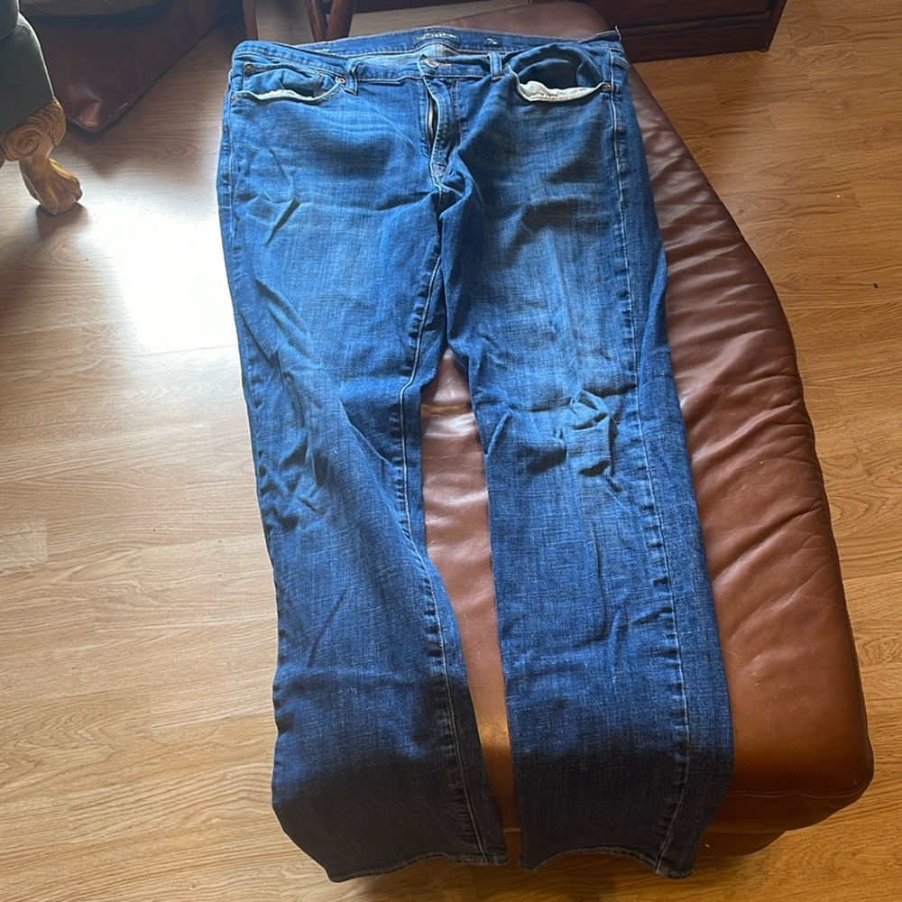 Lucky brand jeans in great shape size 38/34